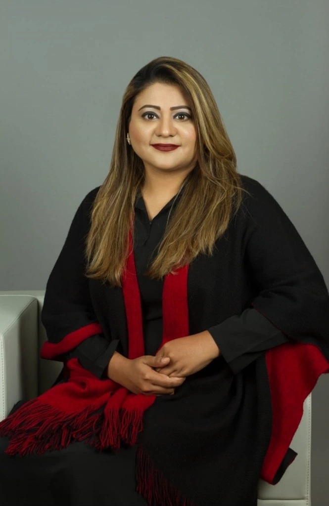 Hajra Nazir, professional leader