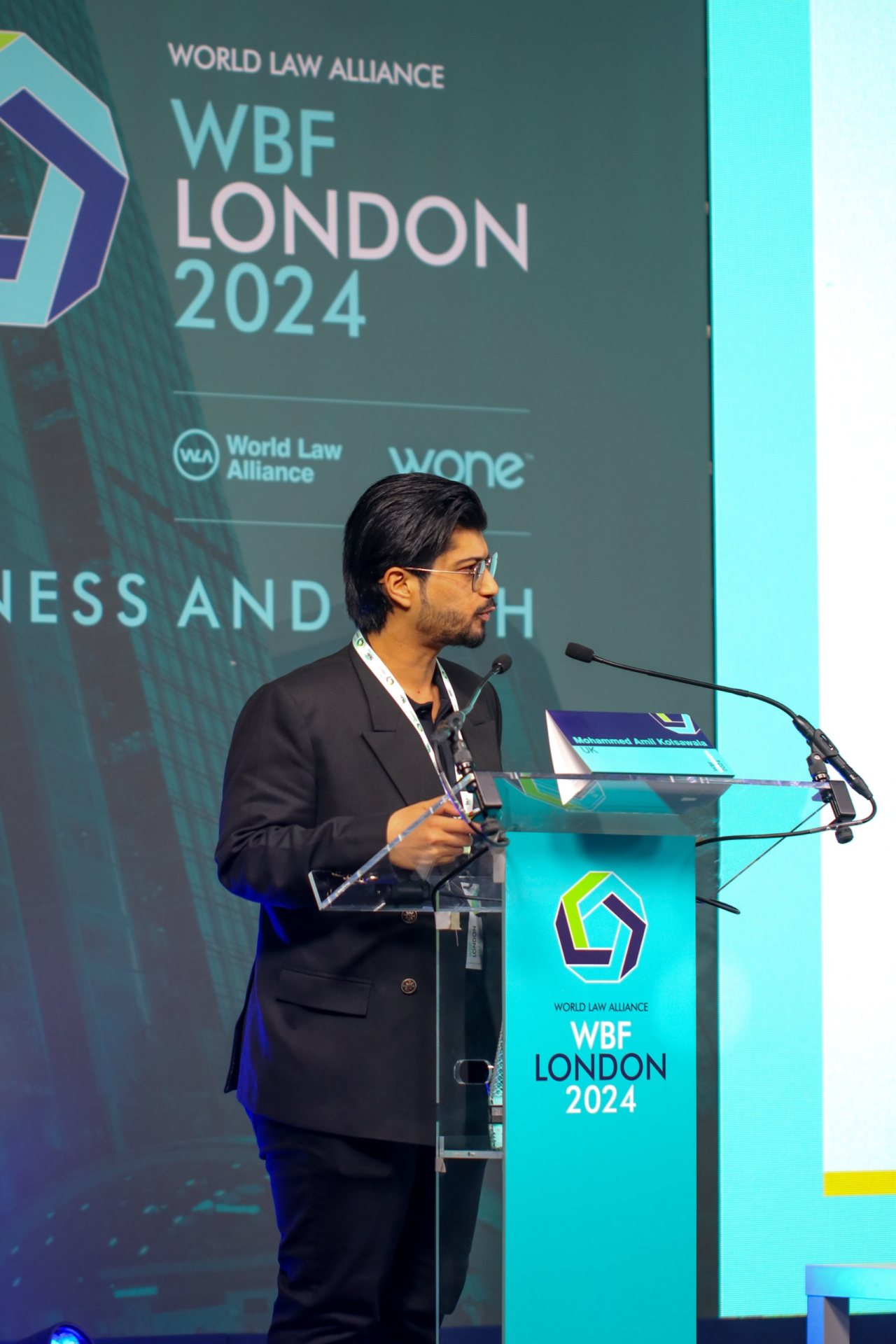 Amil Kolsawala & Shareen Khan London 018