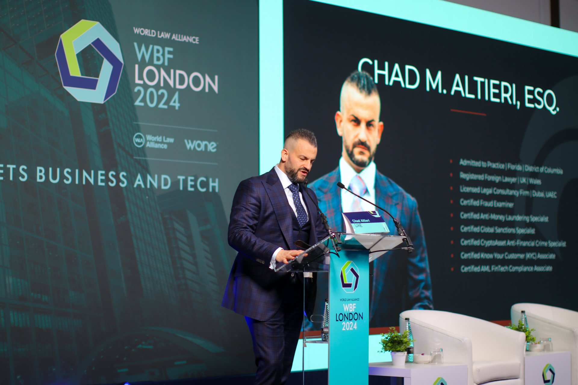 Chad Altieri London 019