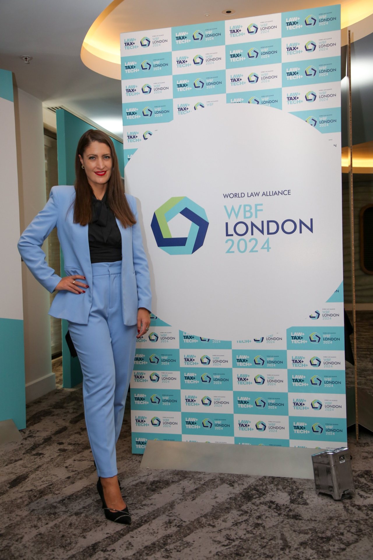 Charlene Gisele London 006