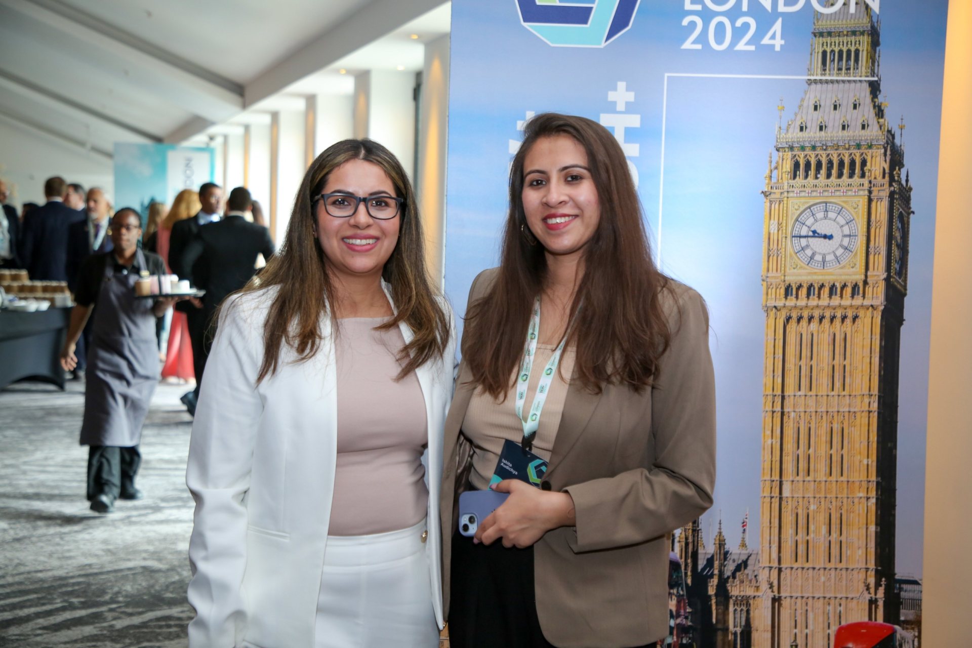 Ishita Luthra London 006